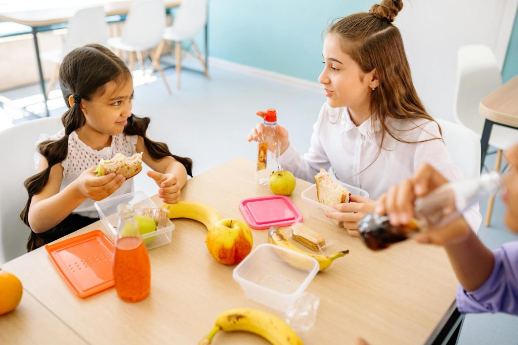 Caisse des écoles de Reims — repas de cantine scolaire