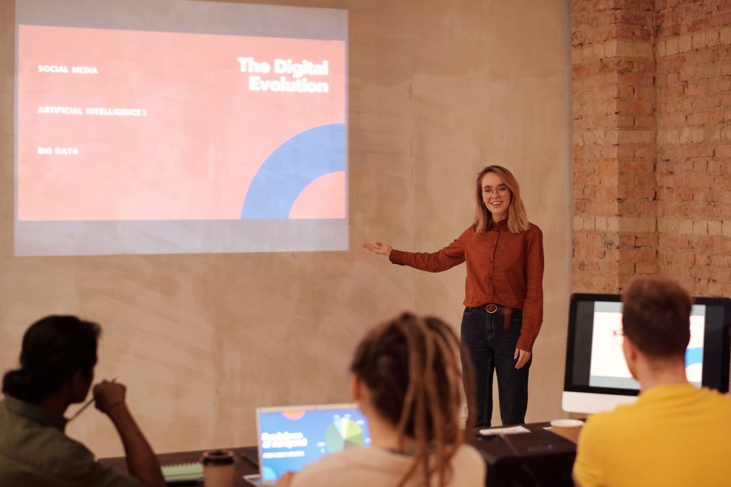Formation IA chez Comundi : programmes, tarifs et clés pour maîtriser l&rsquo;IA